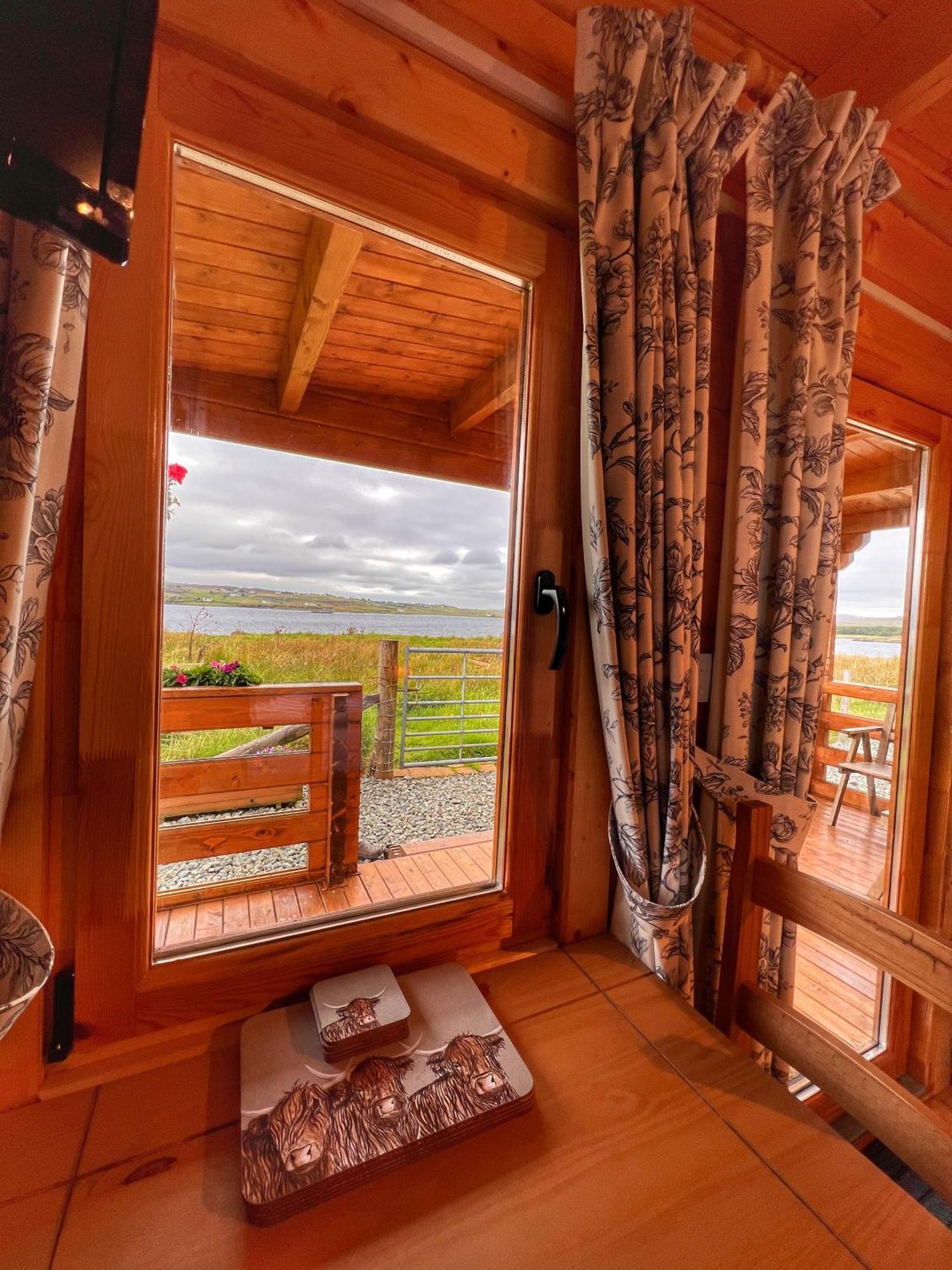 Harlosh Log Cabins Dunvegan  Δωμάτιο φωτογραφία